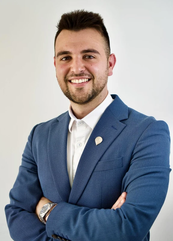 José Martínez Jr.
