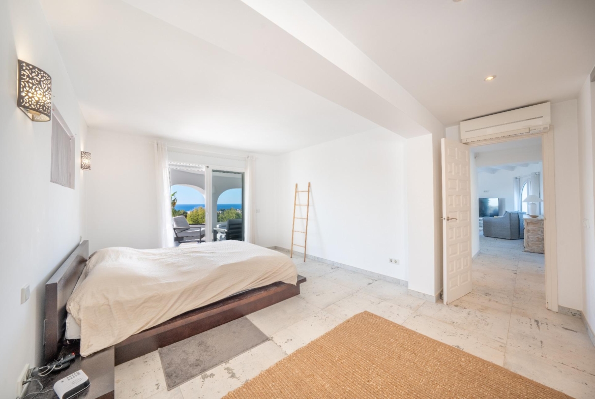 1170